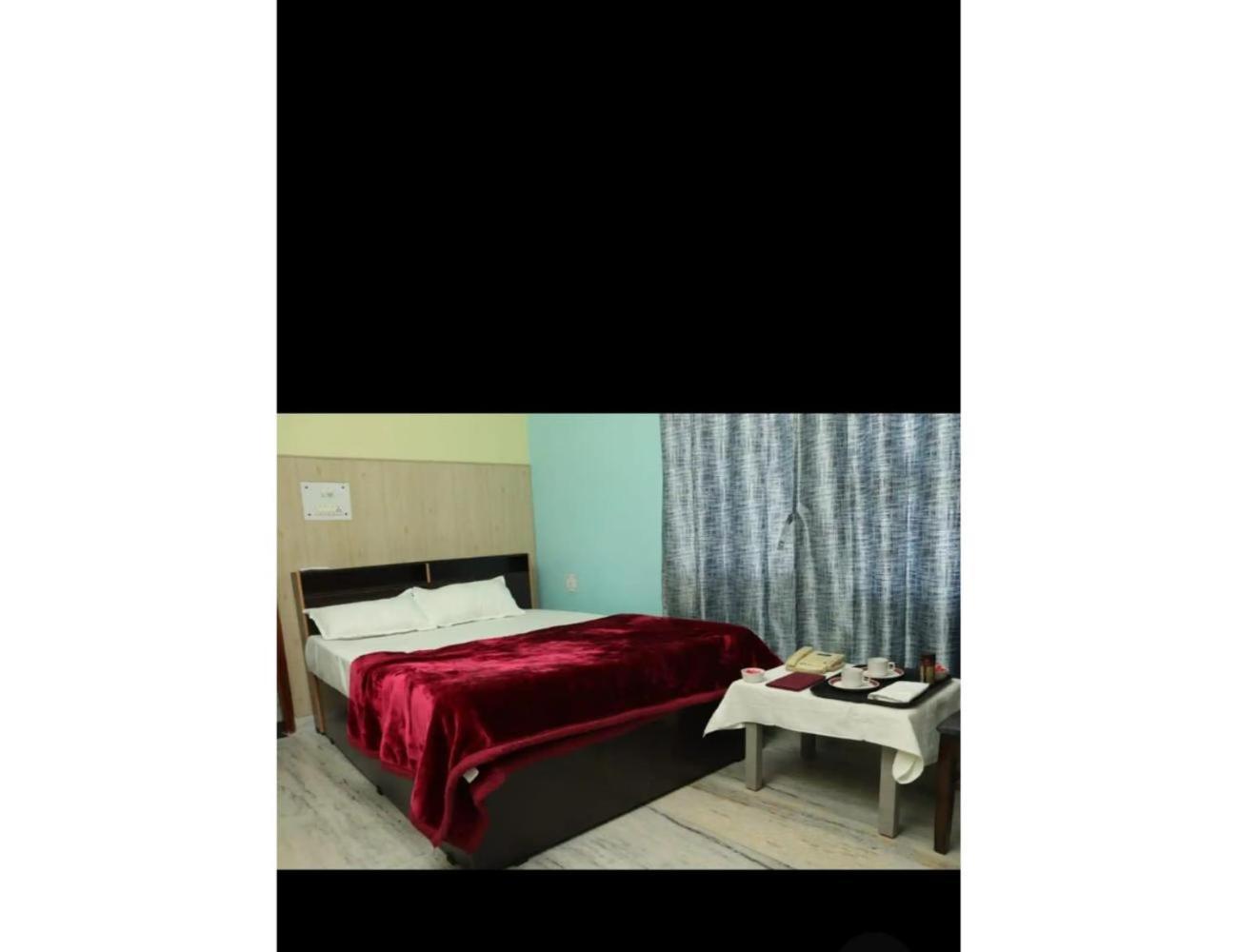 Hotel Sangam, فاراناسي المظهر الخارجي الصورة